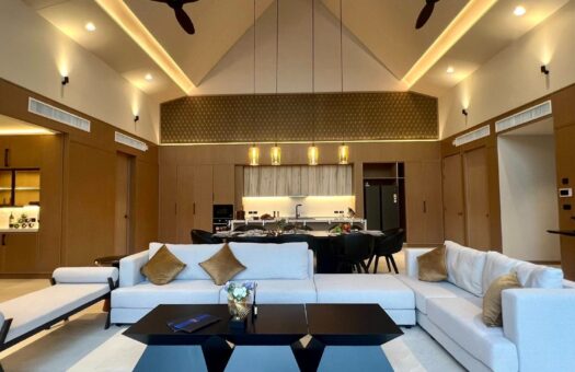 Stunning 4 Bedroom Pool Villas in Bang Tao / Layan