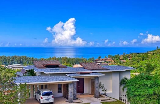 Vista del Mar — Exclusive Sea-View Villas at Naithon Beach